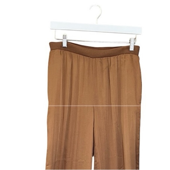 NEW--Tahari Airflow Wide Leg Pants – Size SP – Pinecone - Picture 4 of 14